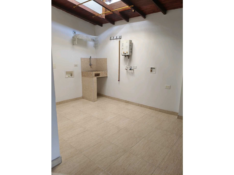 Venta apartamento en edificio sector Belén aliadas — foto 2