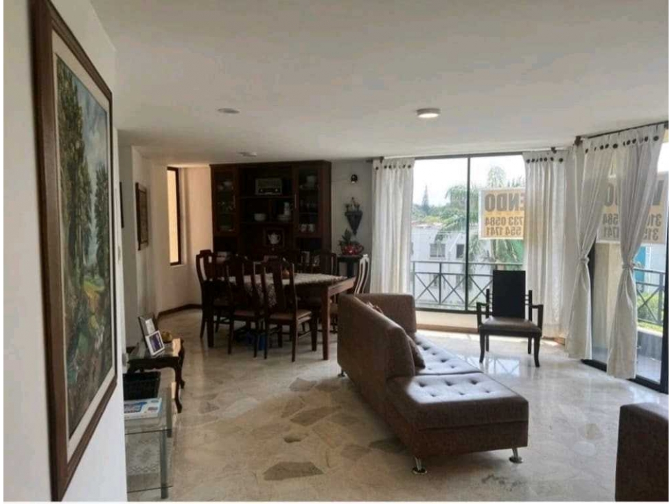 Venta apartamento en edificio barrio Camino Real Cali