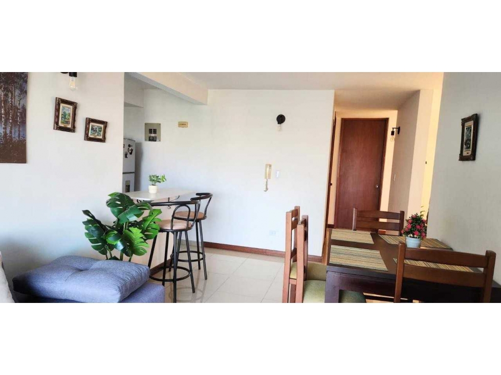 Venta apartamento en edificio sector oeste - 1