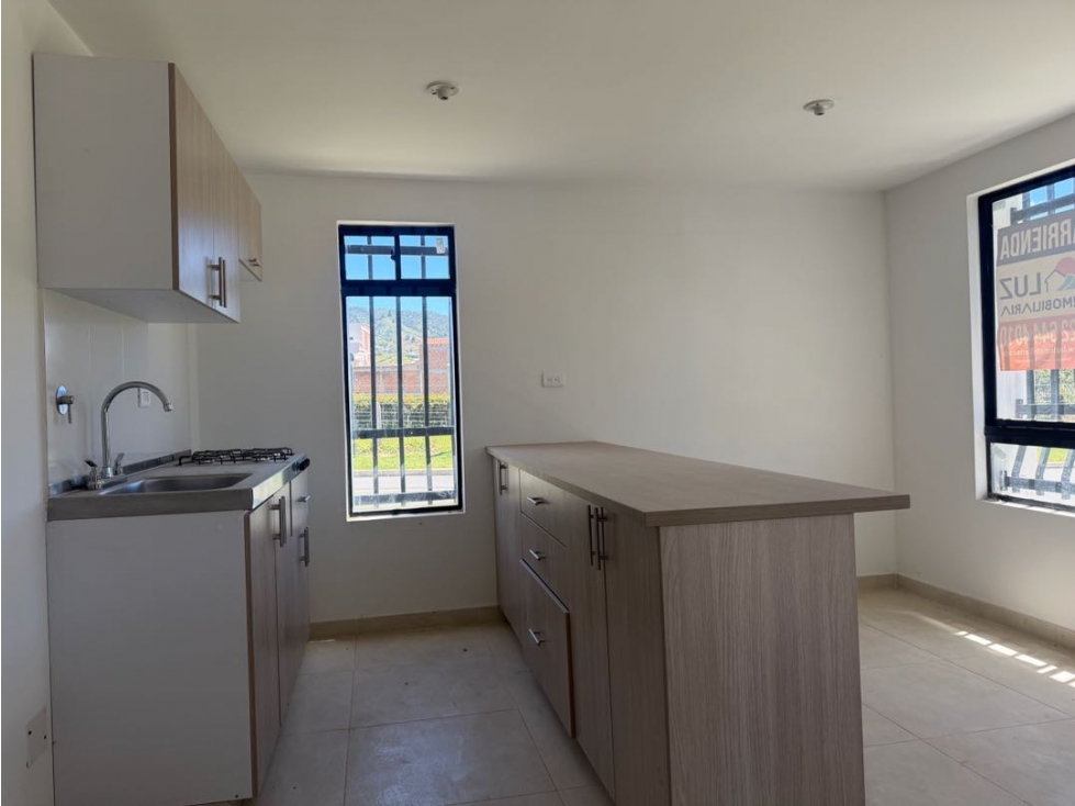 VENTA DE CASA EN EL CARMEN DE VÍBORAL ANTIOQUIA — foto 2