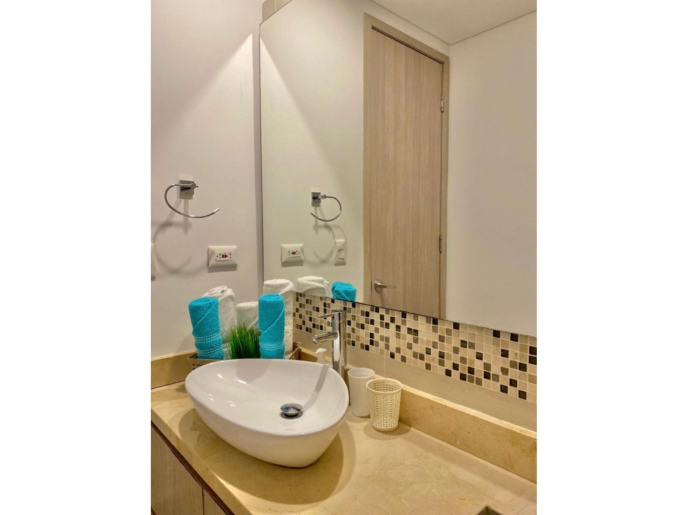 VENTA APARTAMENTO EN EL LAGUITO CARTAGENA DE INDIAS USO MIXTO — foto 3