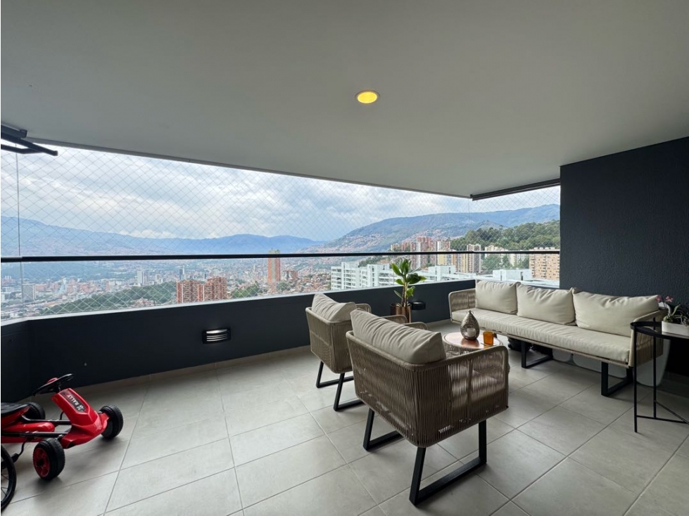Venta Apartamento en El Poblado sector Av Las Palmas — foto 3