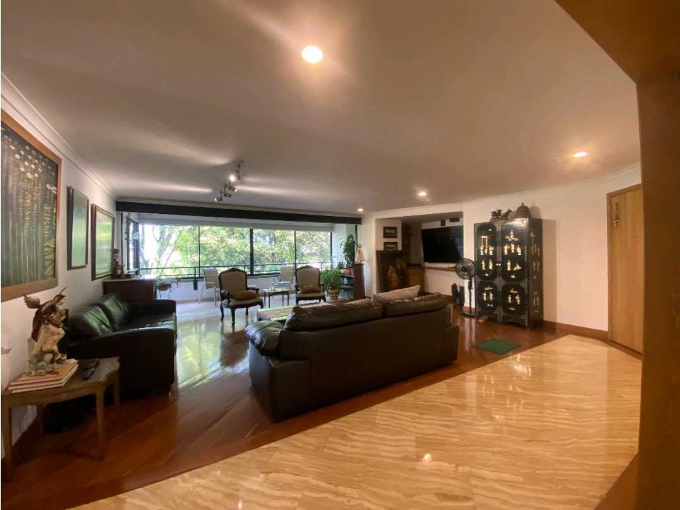 Venta apartamento en el Poblado ,4 alcobas,cerca Museo El Castillo! — foto 3