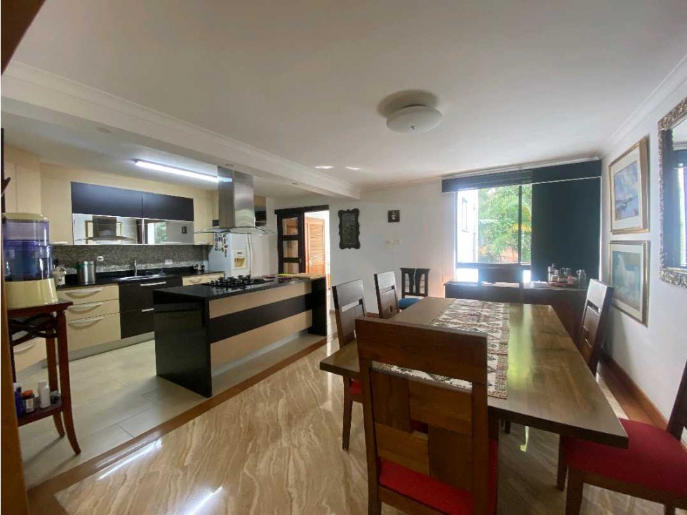 Venta apartamento en el Poblado ,4 alcobas,cerca Museo El Castillo! — foto 4