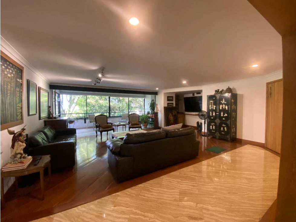 Venta apartamento en el Poblado ,4 alcobas,cerca Museo El Castillo! — foto 6