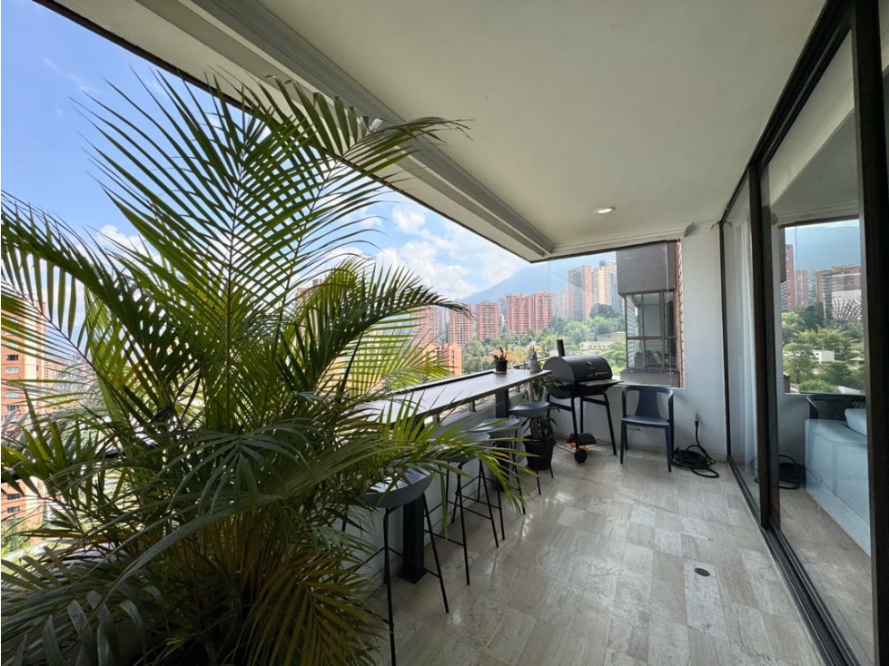 Venta Apartamento en El Poblado sector Los Balsos — foto 2