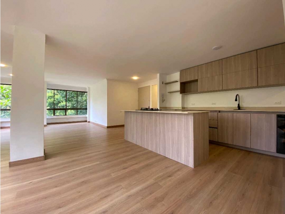 Venta apartamento en el Poblado cerca a La Frontera,remodelado! — foto 6