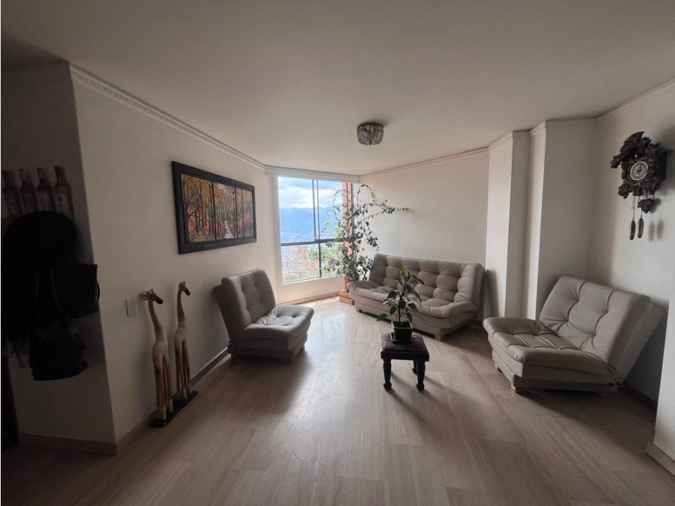 VENTA APARTAMENTO EN EL POBLADO, SECTOR EL TESORO — foto 2