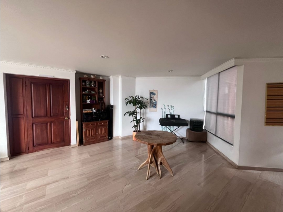 VENTA APARTAMENTO EN EL POBLADO, SECTOR EL TESORO — foto 3