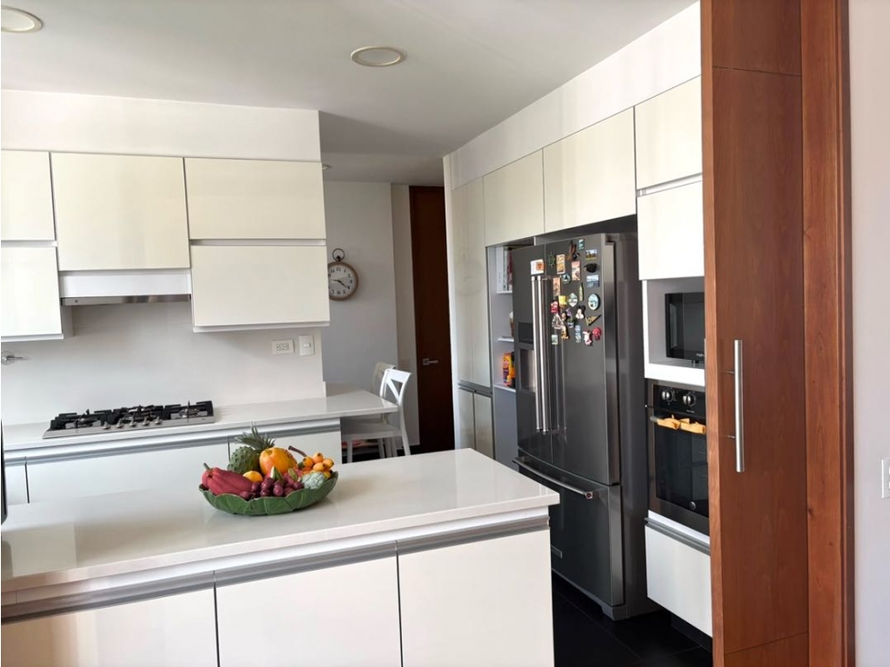 VENTA APARTAMENTO EN EL POBLADO LA INFERIOR — foto 4