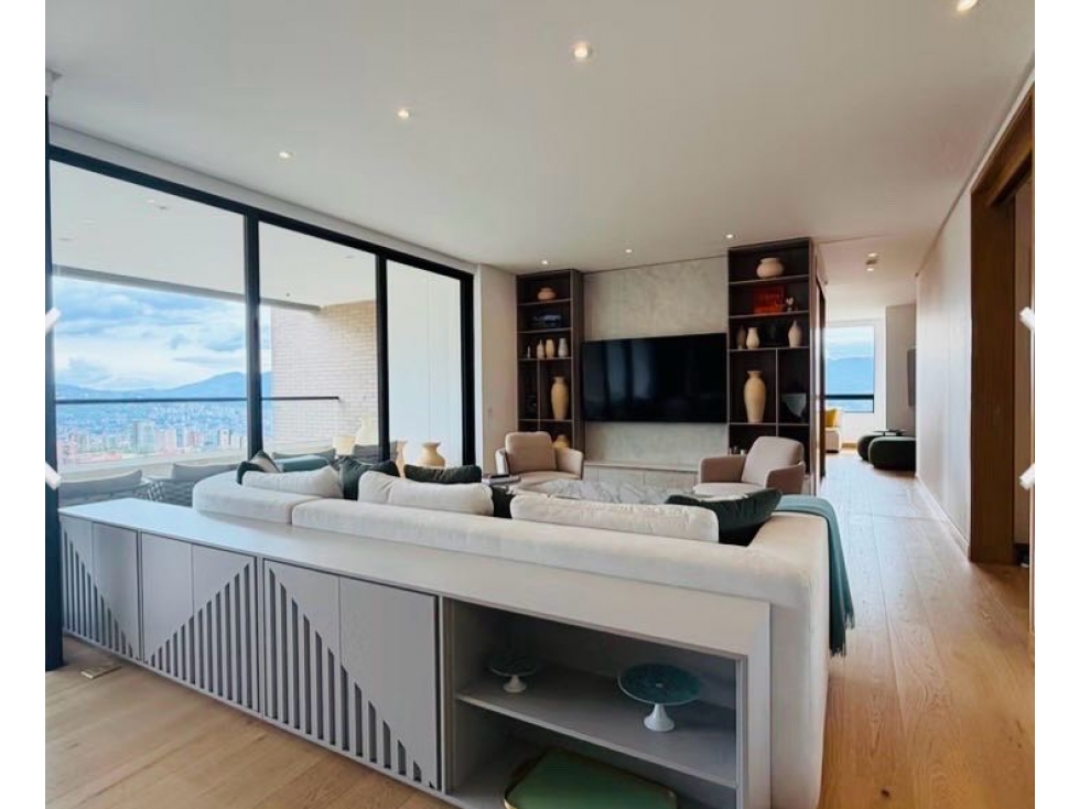 Venta Apartamento en el Poblado la Calera