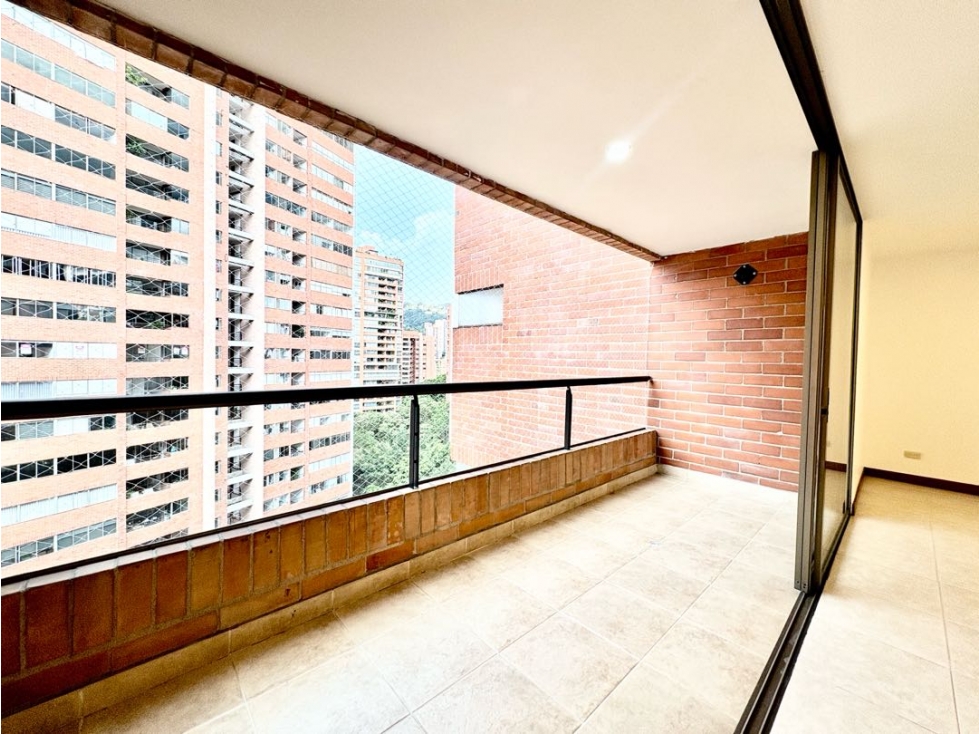 Venta apartamento en el Poblado los Parra.Medellín