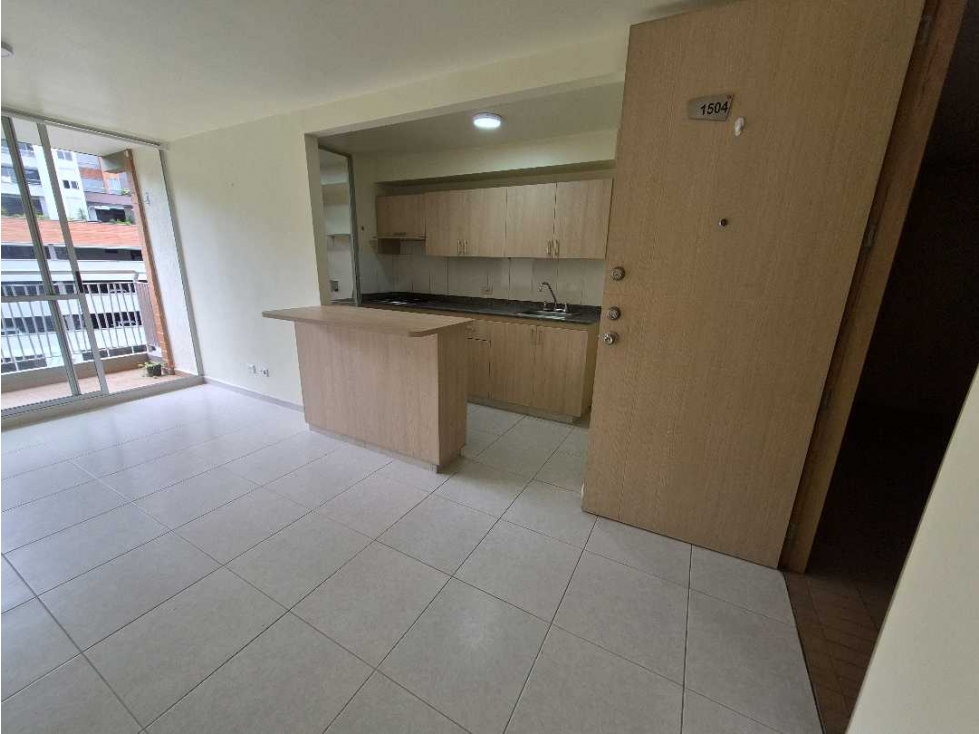 Venta apartamento en Envigado, sitio tranquilo y campestre. — foto 3