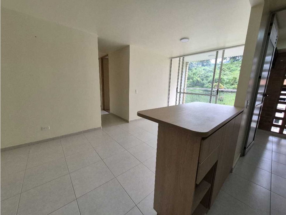 Venta apartamento en Envigado, sitio tranquilo y campestre. — foto 2