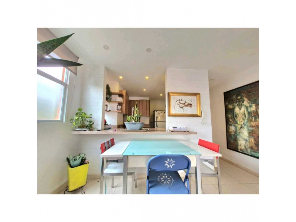 Venta apartamento en Envigado sector el portal parte plana — foto 2