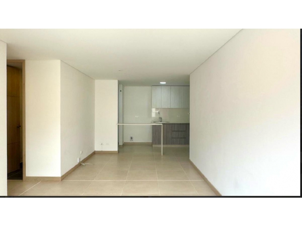 VENTA APARTAMENTO EN ENVIGADO-CAMINO VERDE-HERMOSA VISTA-COMO NUEVO !! — foto 5