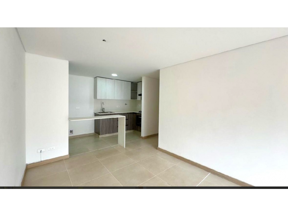 VENTA APARTAMENTO EN ENVIGADO-CAMINO VERDE-HERMOSA VISTA-COMO NUEVO !! — foto 2