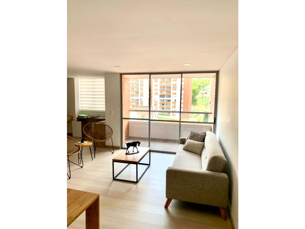 VENTA APARTAMENTO EN ENVIGADO-2 PARQUEADEROS
