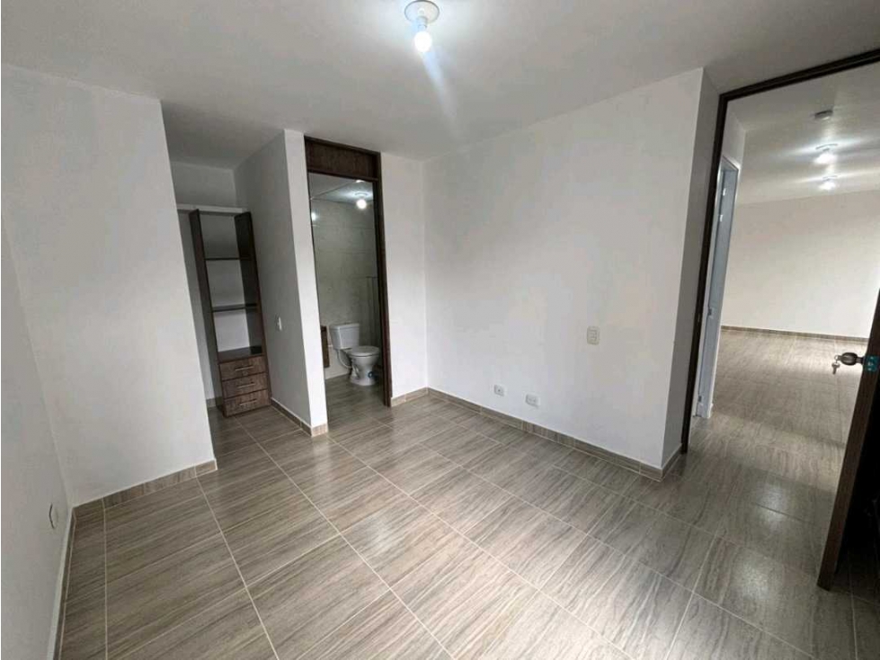 Venta Apartamento en Golondrinas de la Colina Yumbo Norte Cali (VM) — foto 5