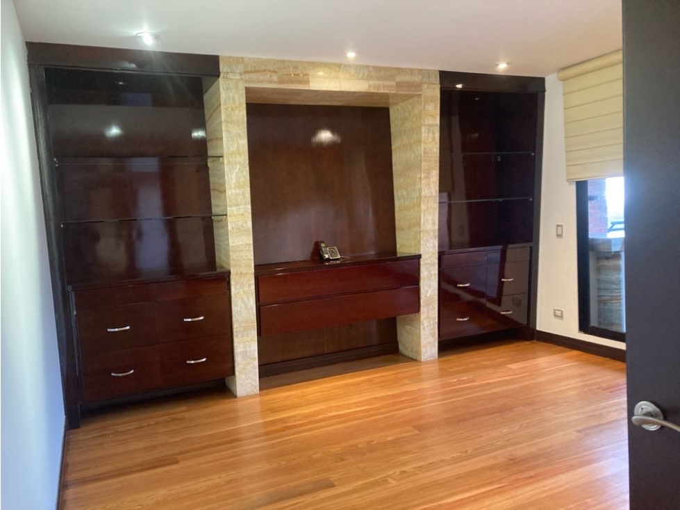 VENTA APARTAMENTO EN GUADALQUIVIR SANTA BARBARA ALTA — foto 3