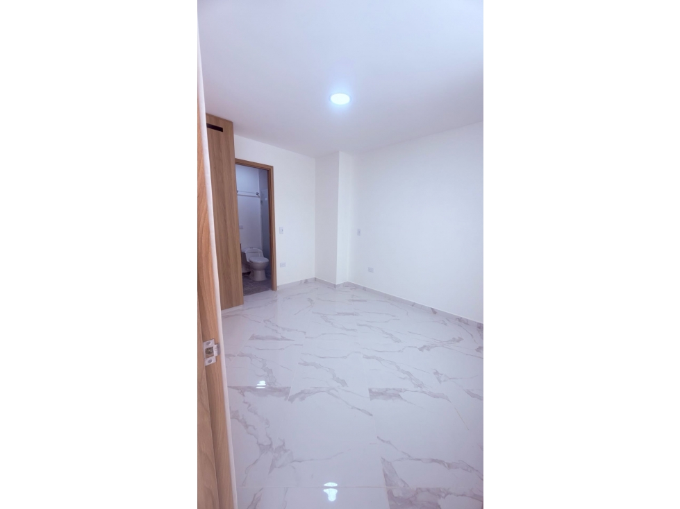 Venta apartamento en Itagui cerca al parque principal — foto 6