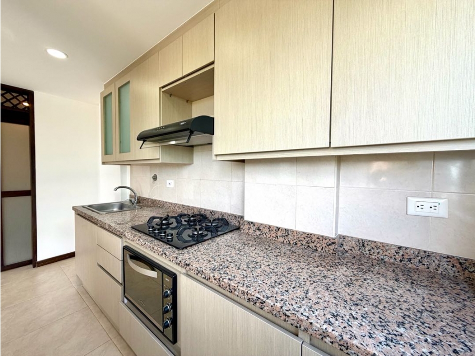 VENTA APARTAMENTO EN LA CEJA CERCA AL CENTRO COMERCIAL VIVA LA CEJA — foto 3