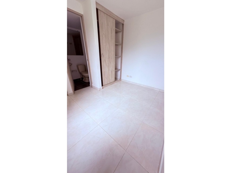 Venta apartamento en la estella — foto 2