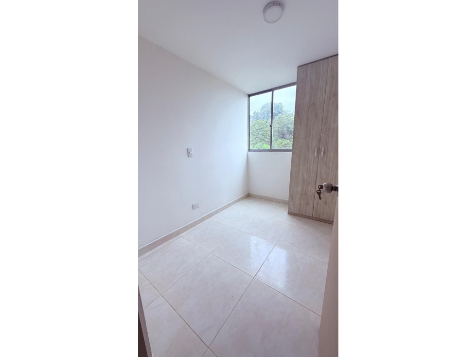 Venta apartamento en la estella — foto 5