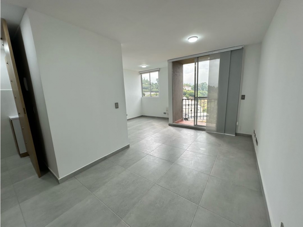 VENTA APARTAMENTO EN LA ESTRELLA-CIUDAD JARDÍN PISO 15- PARA ESTRENAR