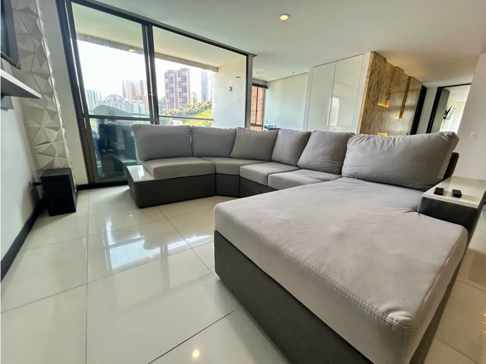 VENTA APARTAMENTO EN LA LOMA DEL ENCIERRO EN EL POBLADO — foto 3