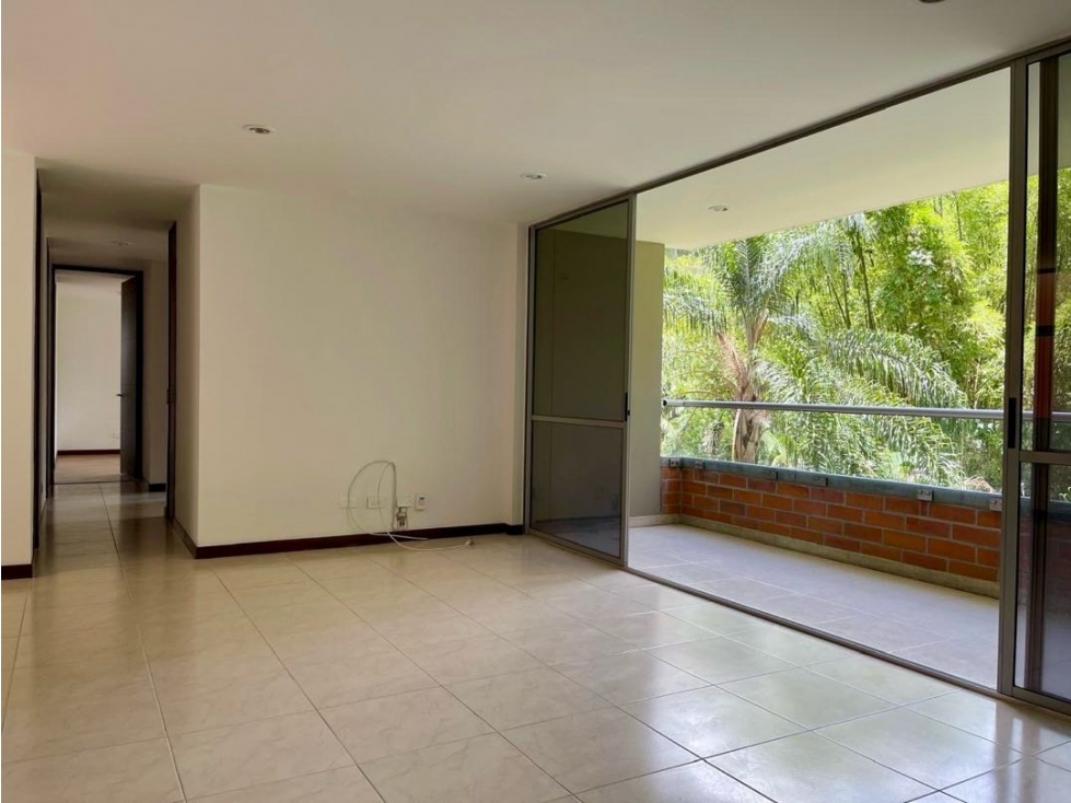 VENTA APARTAMENTO EN LA LOMA DEL CHOCHO / CUMBRES / - ENVIGADO