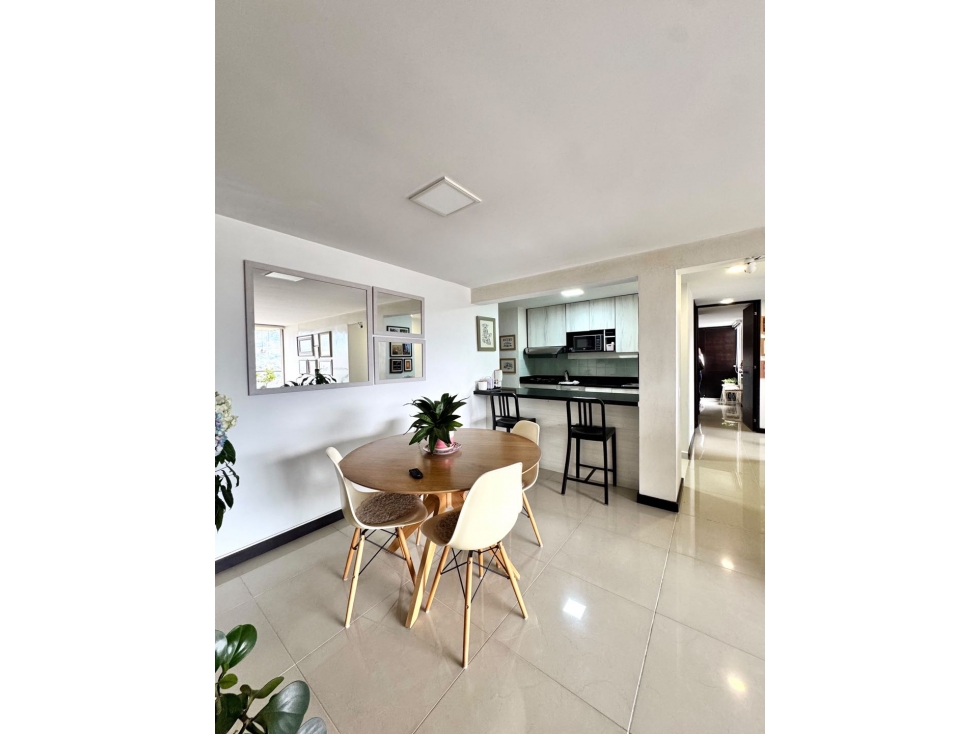VENTA DE APARTAMENTO LOMA DE LOS BERNAL — foto 3