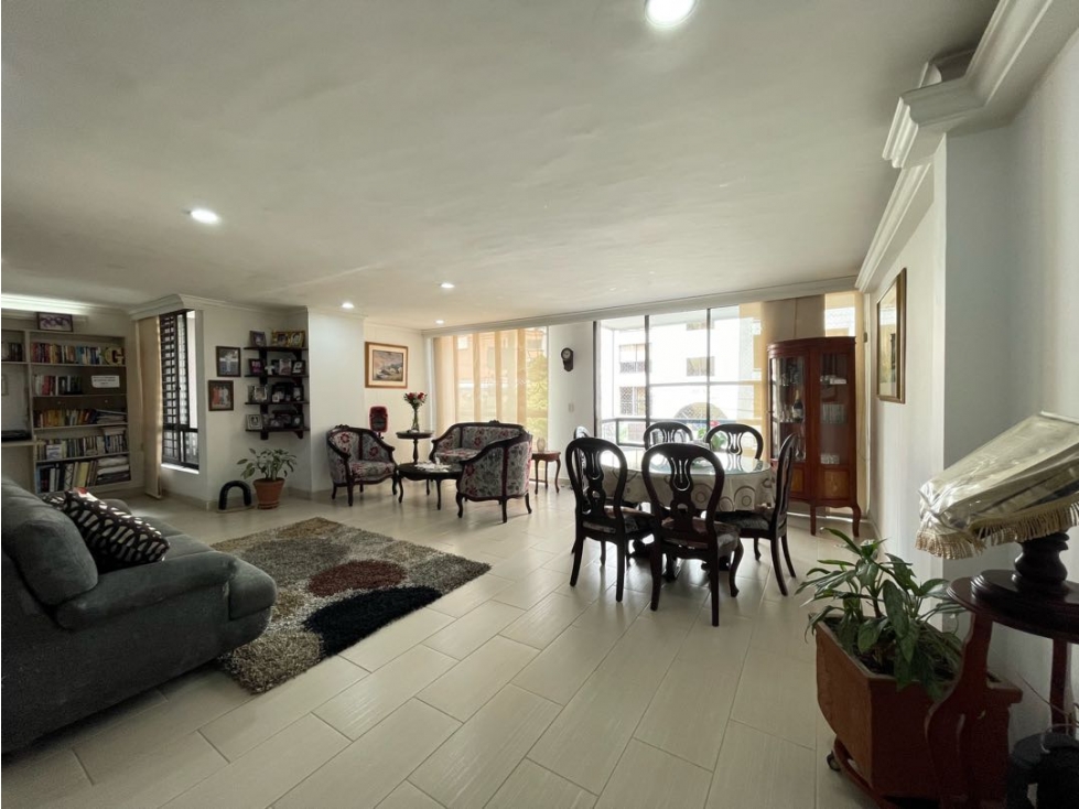Venta apartamento en Laureles Santa teresita
