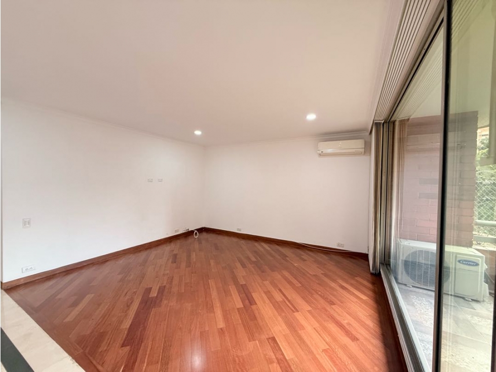 VENTA APARTAMENTO EN LAURELES MEDELLIN, VIVE COMO EN UNA CASA 261073 — foto 3