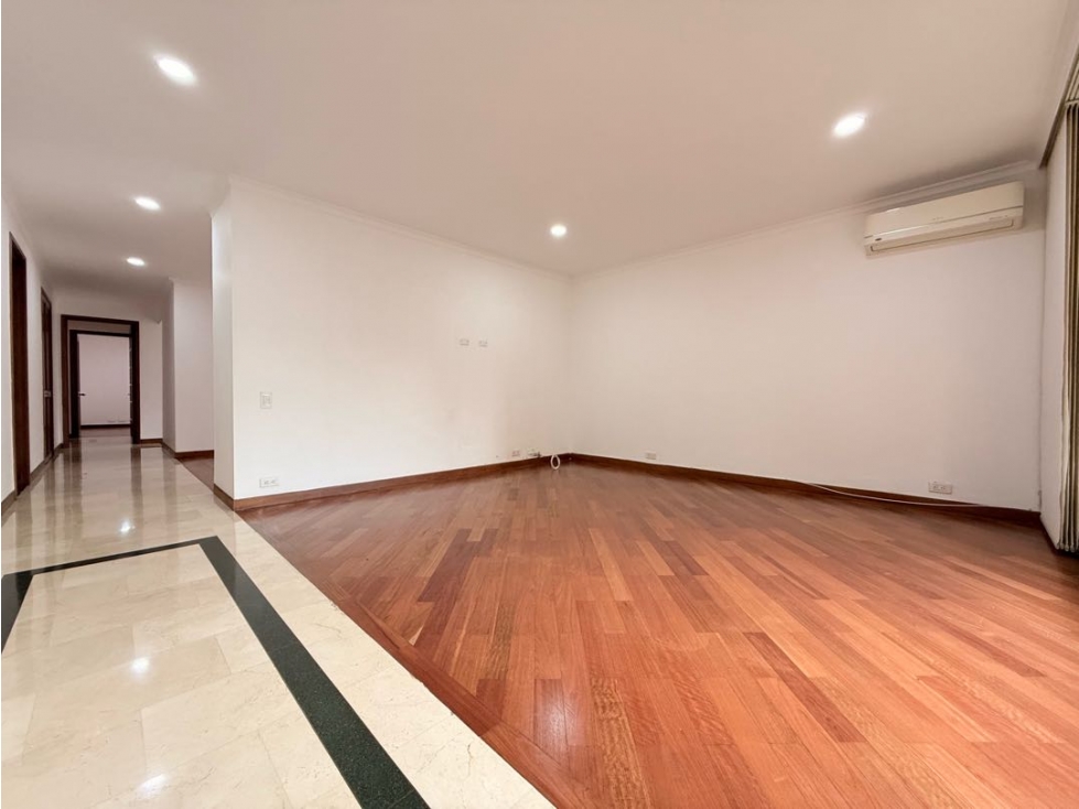 VENTA APARTAMENTO EN LAURELES MEDELLIN, VIVE COMO EN UNA CASA 261073 — foto 2