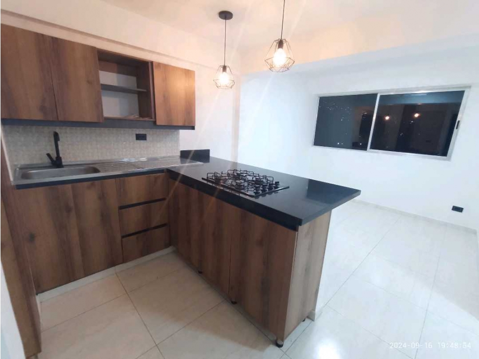 Venta Apartamento en madera con parqueadero de carro y moto — foto 4