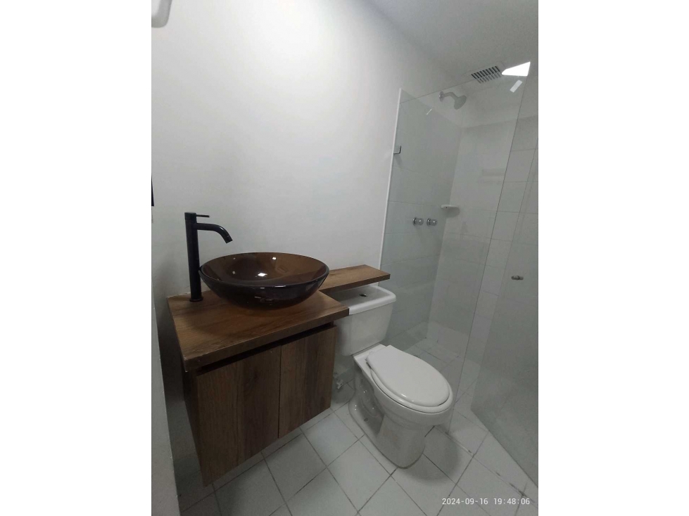 Venta Apartamento en madera con parqueadero de carro y moto — foto 6