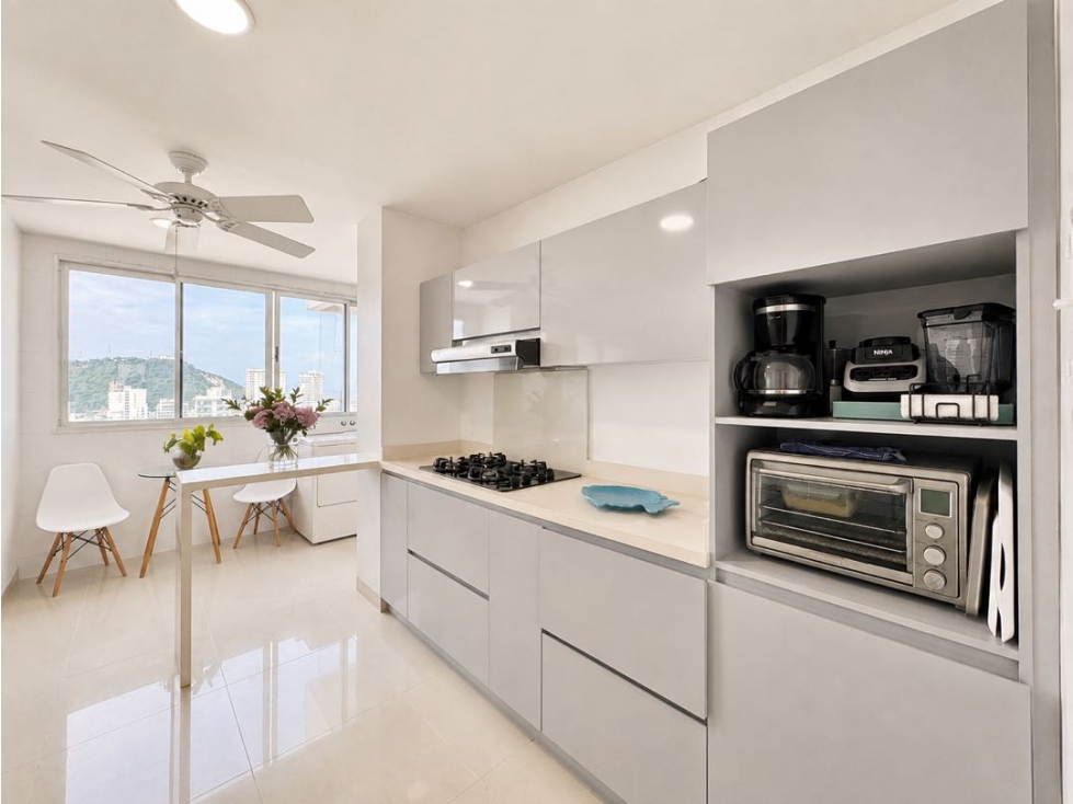 VENTA! Apartamento en manga con hermosa vista a la Bahía! — foto 6
