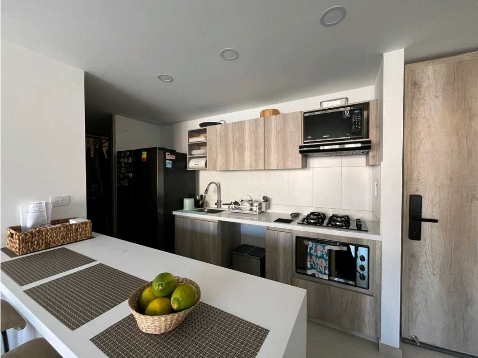 Venta apartamento Medellin Ciudad del Rio Unidad familiar muy nuevo — foto 2