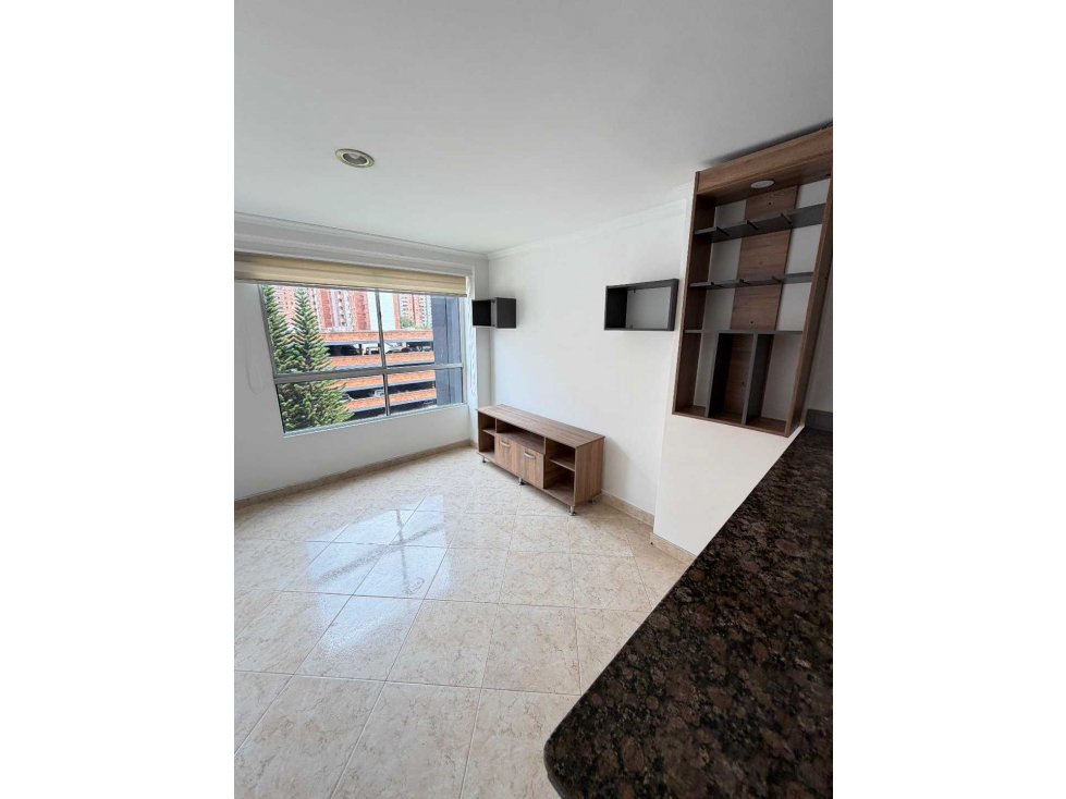VENTA APARTAMENTO EN MEDELLIN LOS COLORES. — foto 3