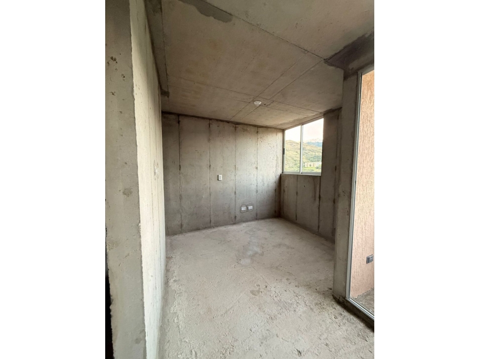 Venta Apartamento en Obra Gris en El Aguacatal Oeste Cali — foto 3