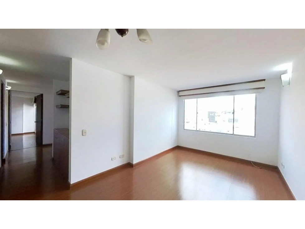 Venta Apartamento en Prado Veraniego, Suba, Bogotá · con balcón
