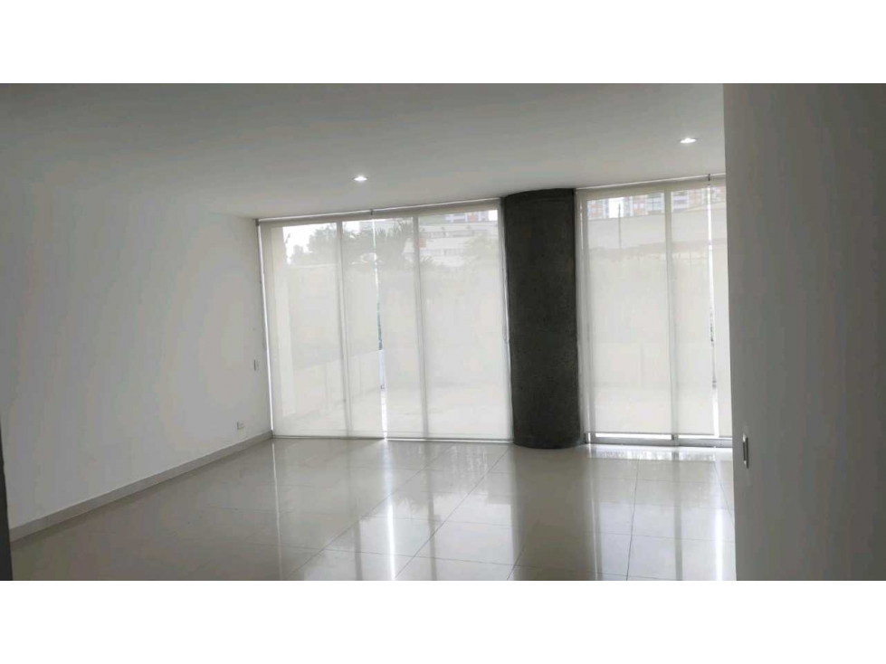 VENTA APARTAMENTO EN PRADOS DEL NORTE CALI