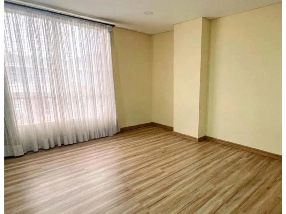 Venta Apartamento en Quinta Paredes, Teusaquillo, Bogotá · con terraza — foto 5