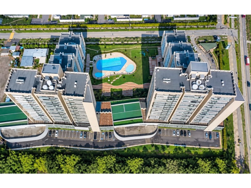 Venta apartamento en Rionegro con 3 habitaciones, balcón y piscina