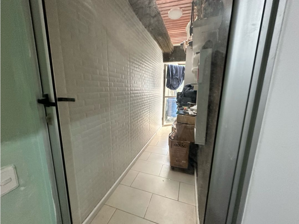 VENTA APARTAMENTO EN SABANETA CON TERRAZA 18 Mt2-SIN PONIENTE — foto 5