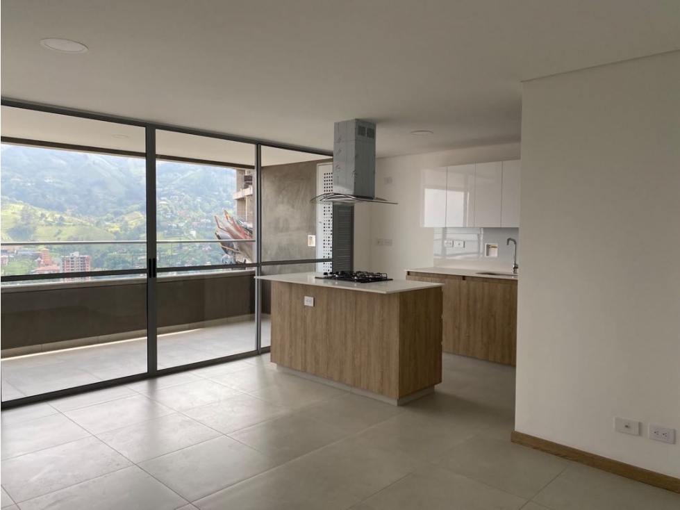 Venta Apartamento en Sabaneta en Loma San José — foto 2