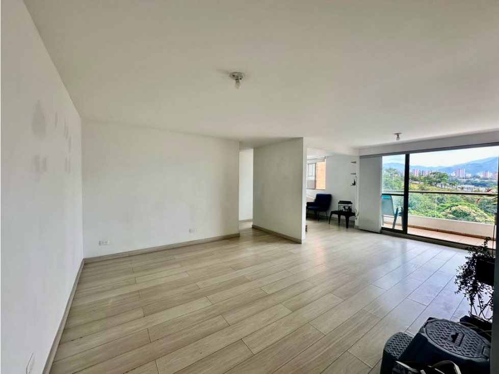 VENTA APARTAMENTO EN SABANETA-PAN DE AZÚCAR-79Mt-PRECIO DE OPORTUNIDAD — foto 6