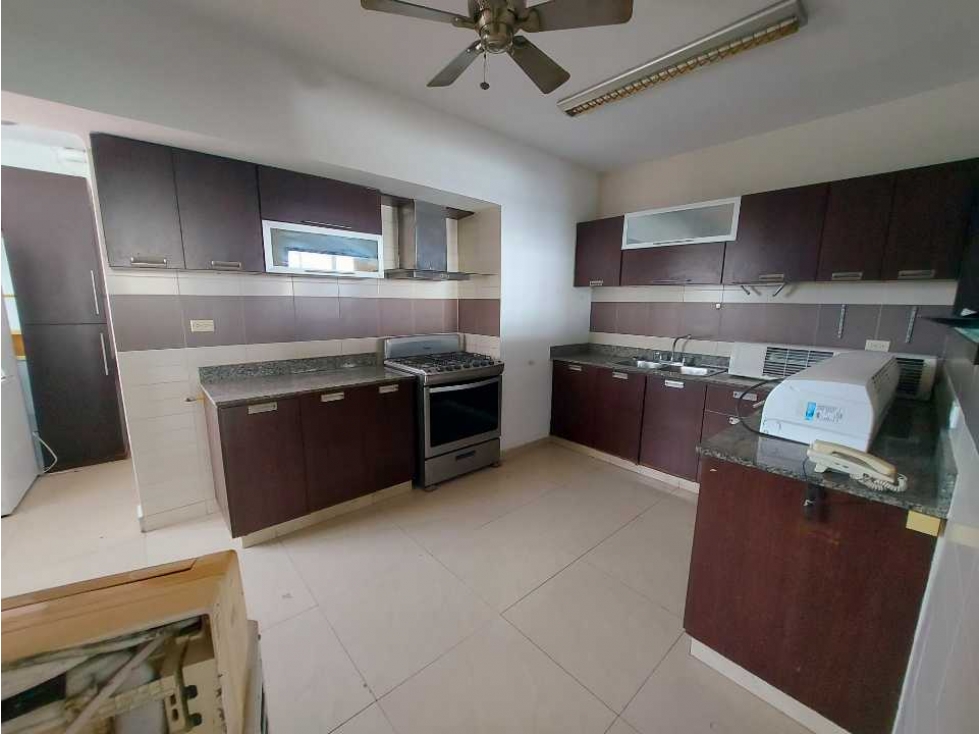 VENTA APARTAMENTO EN SAN FRANCISCO PH INFINITY TOWER — foto 4
