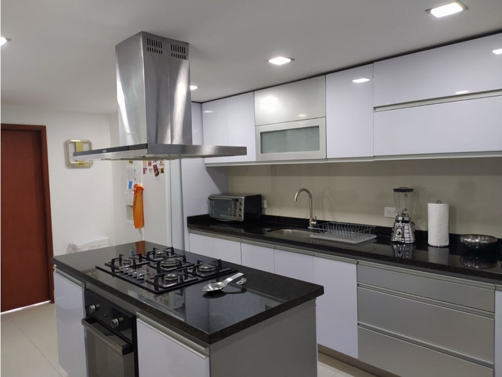 Venta apartamento en Santa Bárbara triplex — foto 2